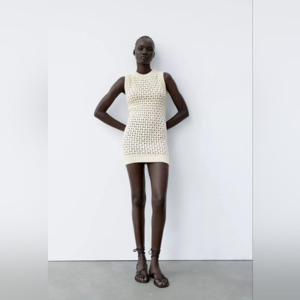 Zara Openwork Knitted Dress - Picture 2 of 3